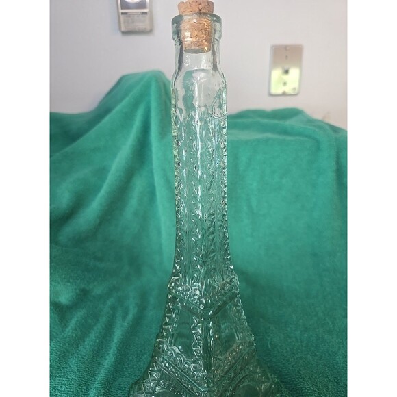 Vintage Eiffel Tower Clear Green Glass Liquor Bottle Decanter 14" - Picture 7 of 8